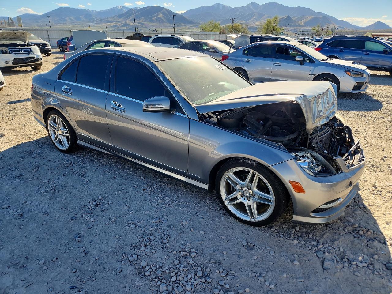 2011 MERCEDES-BENZ C-CLASS
