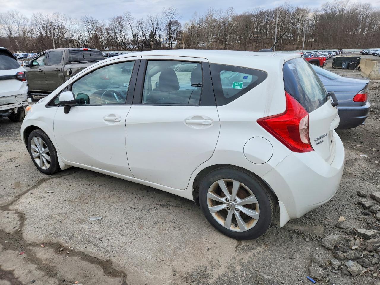 2014 NISSAN Versa Note