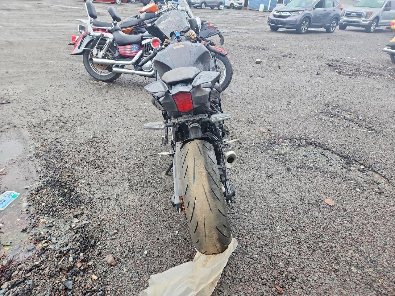 2024 YAMAHA YZFR7