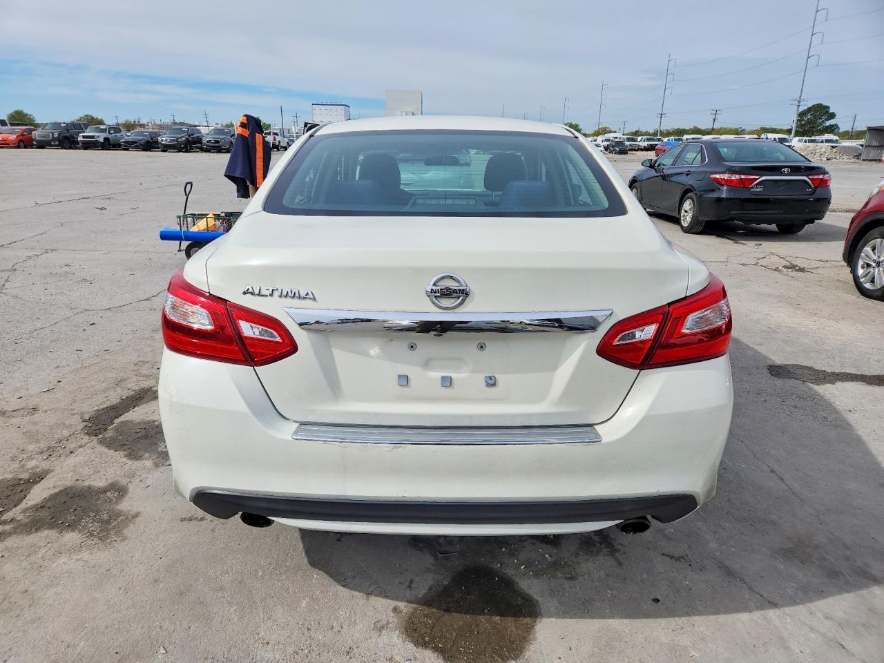 2017 NISSAN ALTIMA