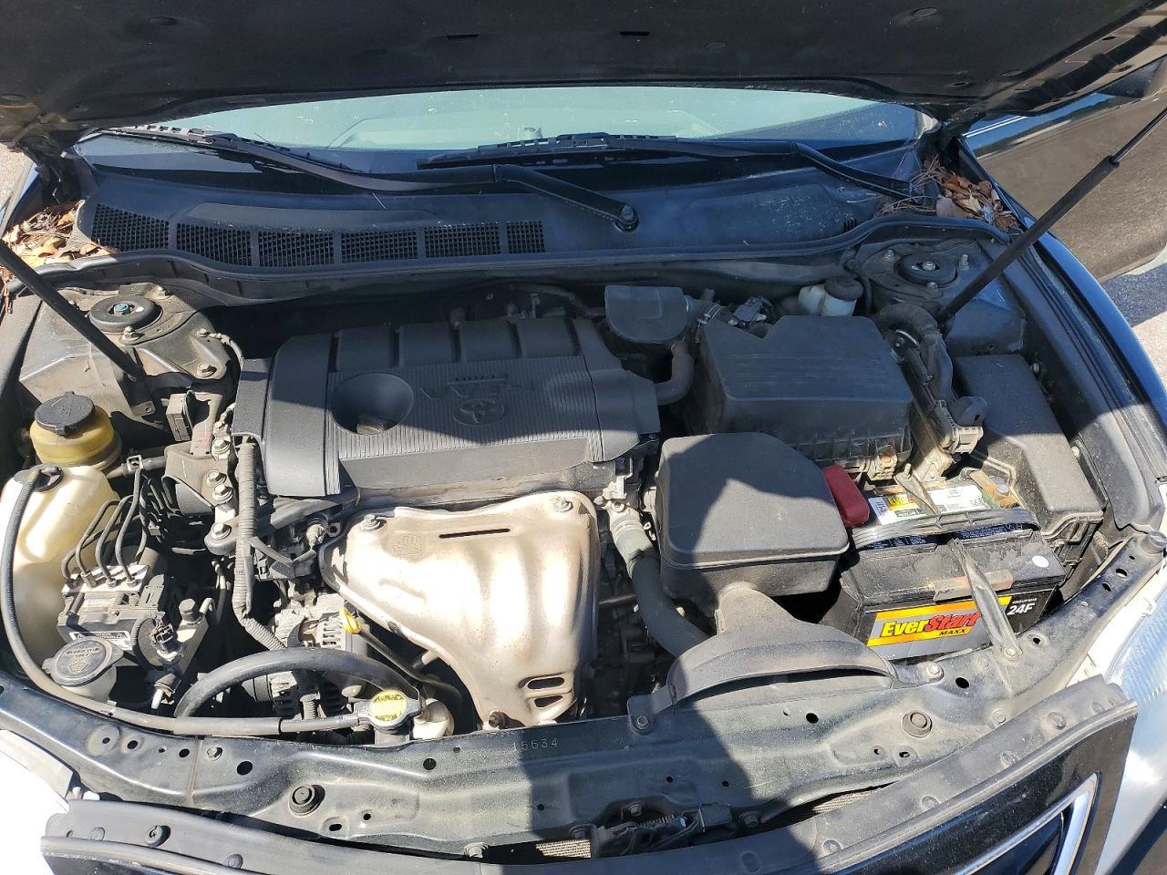 2011 TOYOTA CAMRY