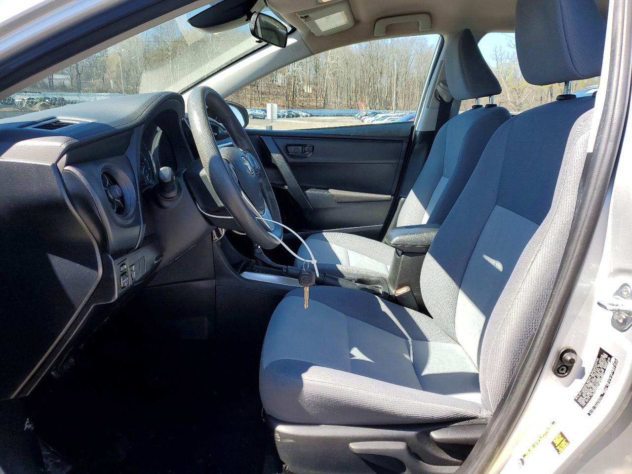 2017 TOYOTA COROLLA