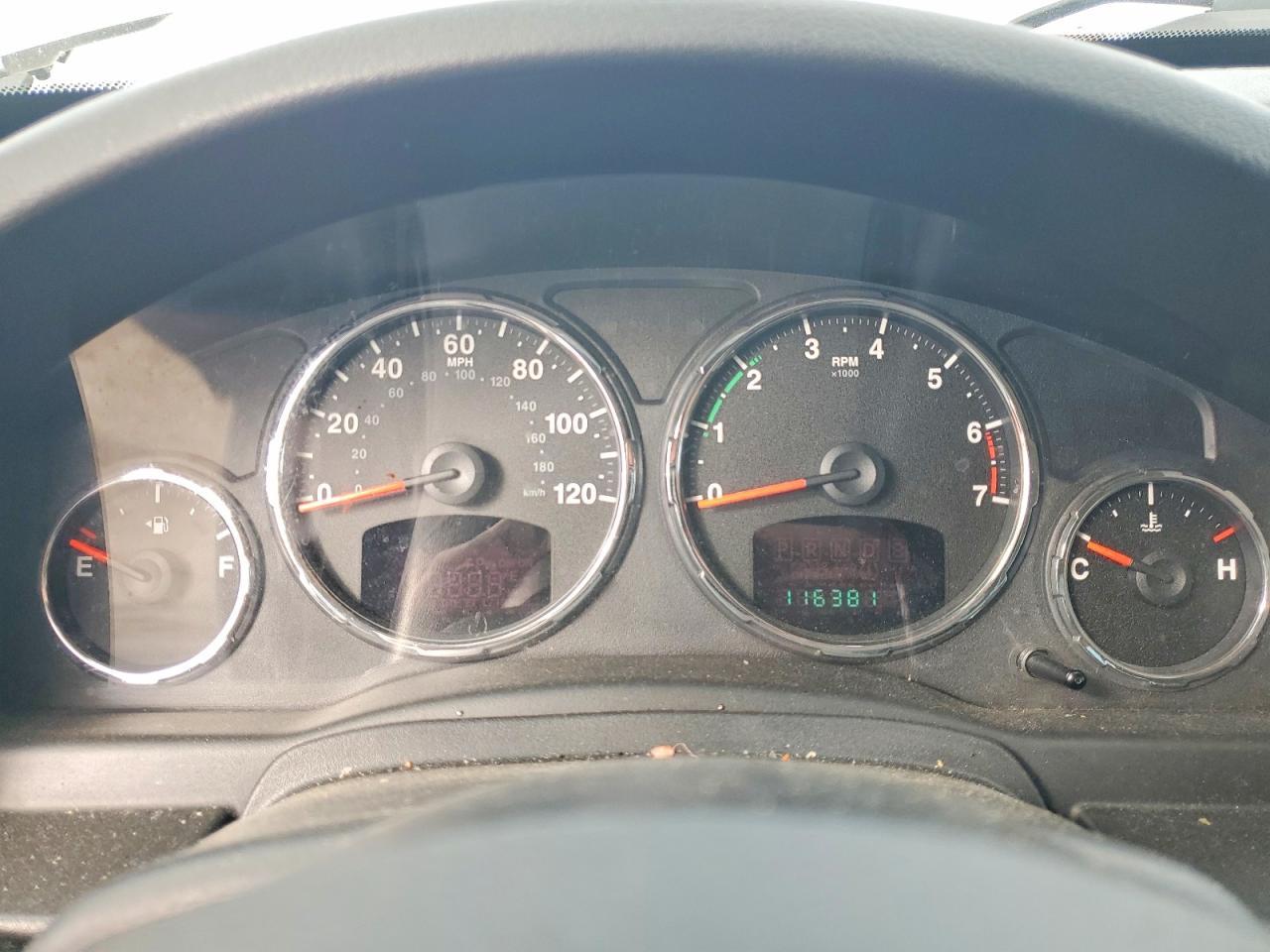 2012 JEEP Liberty