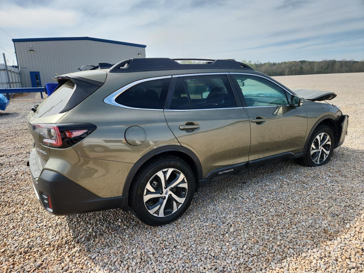 2021 SUBARU Outback