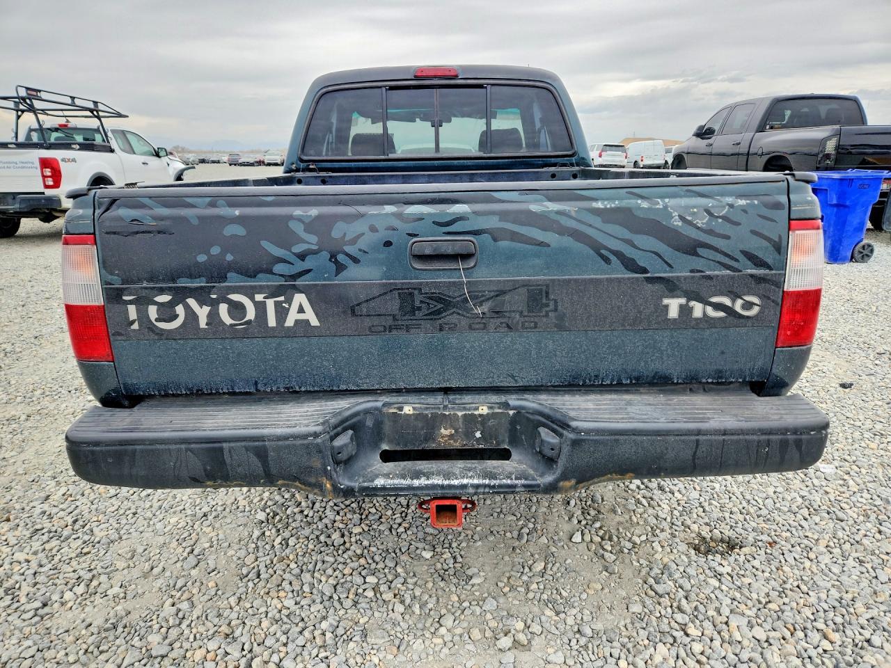 1996 TOYOTA T100