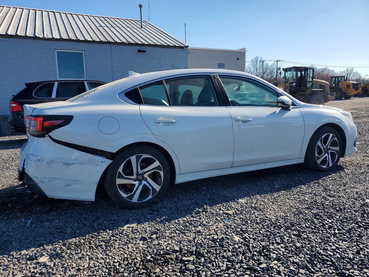 2021 SUBARU Legacy