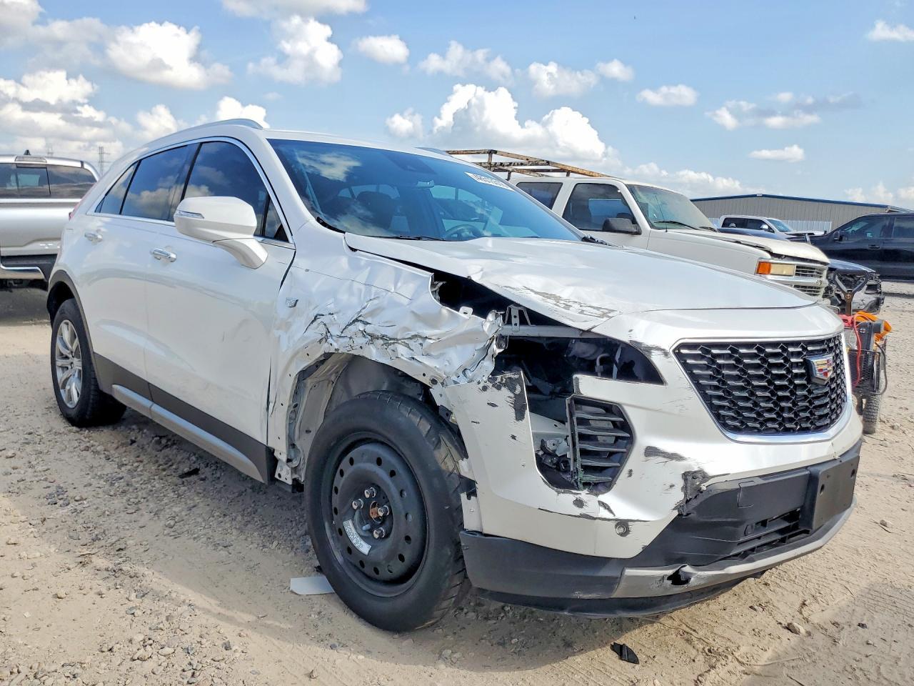 2021 CADILLAC XT4