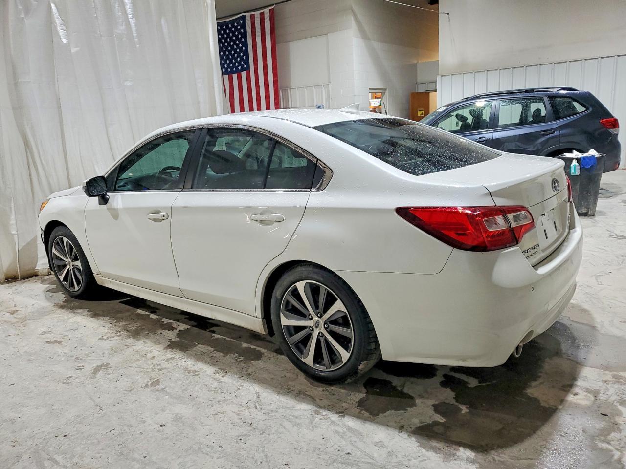 2017 SUBARU Legacy
