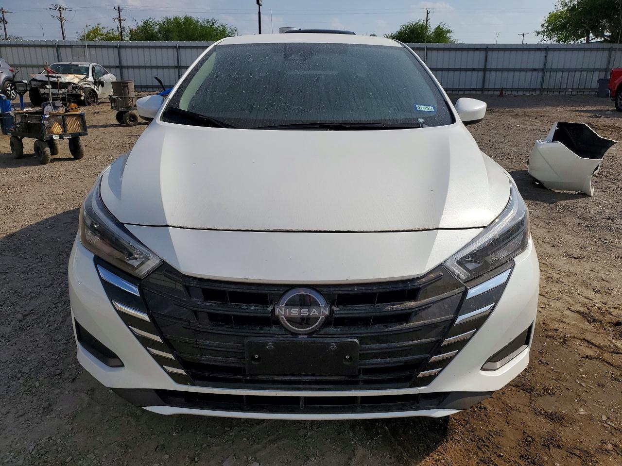 2025 NISSAN VERSA