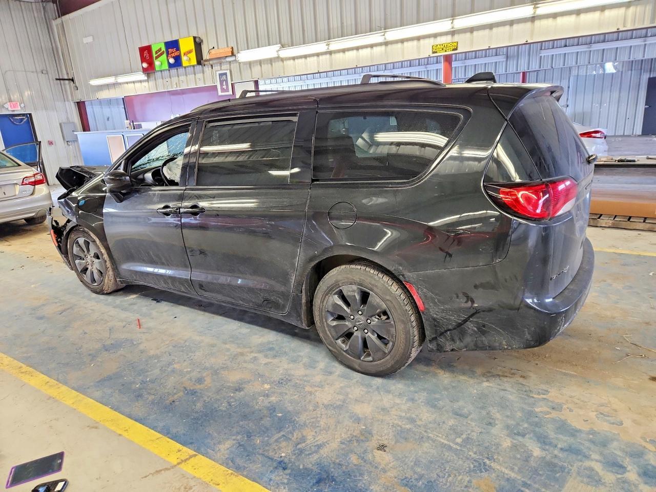 2020 CHRYSLER Pacifica