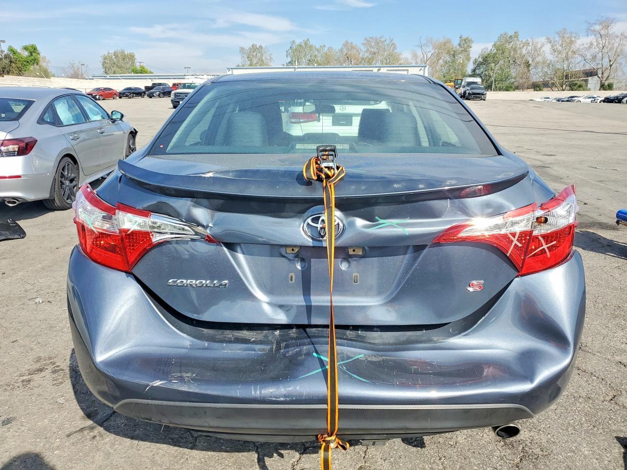 2016 TOYOTA COROLLA