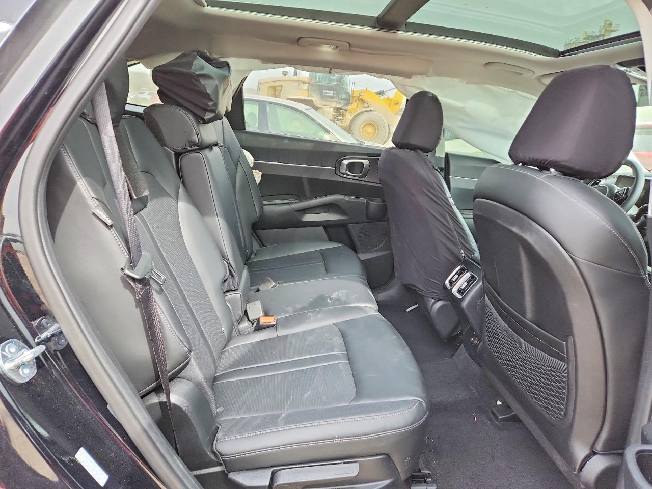 2025 KIA SORENTO
