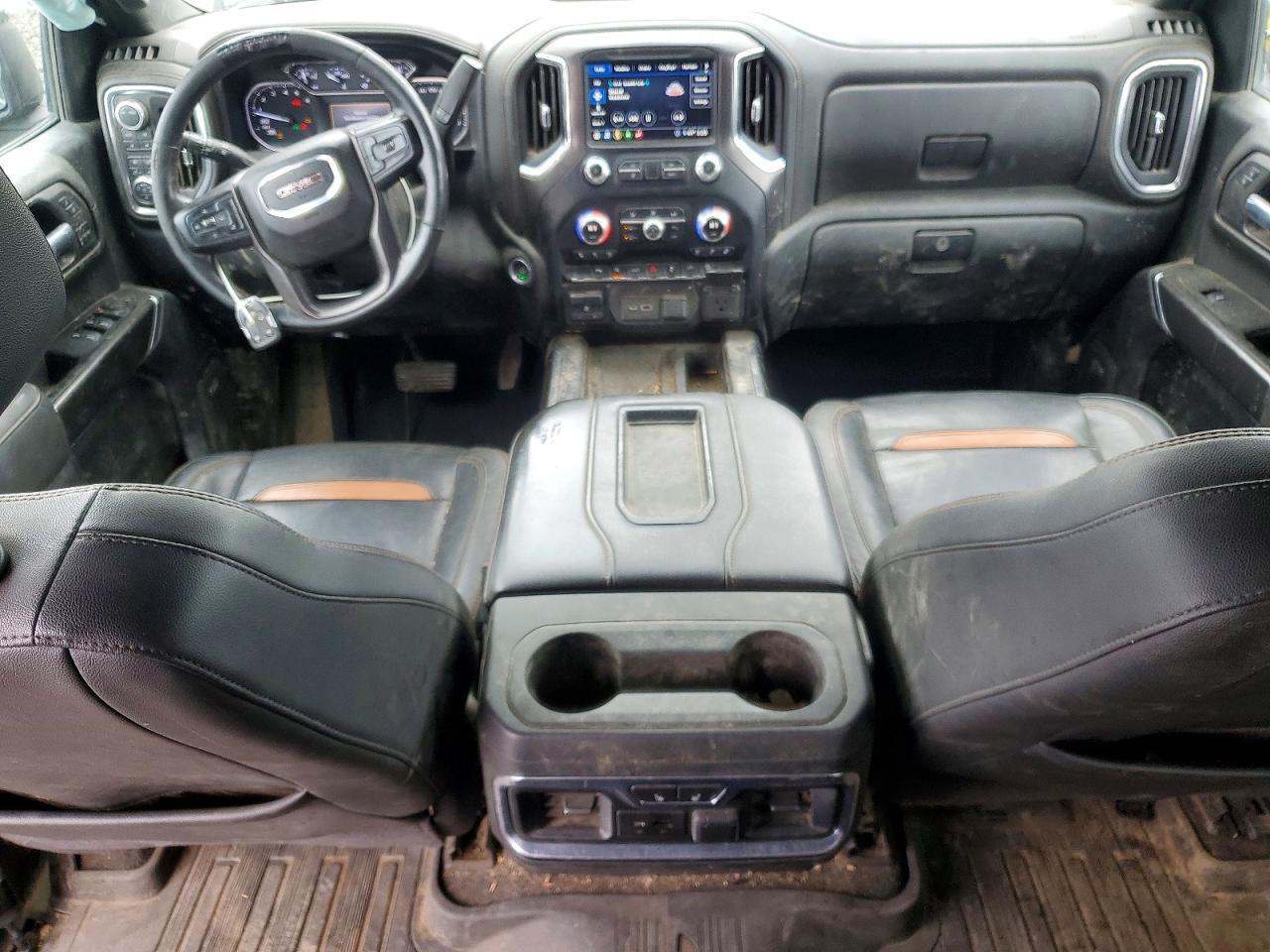 2020 GMC Sierra