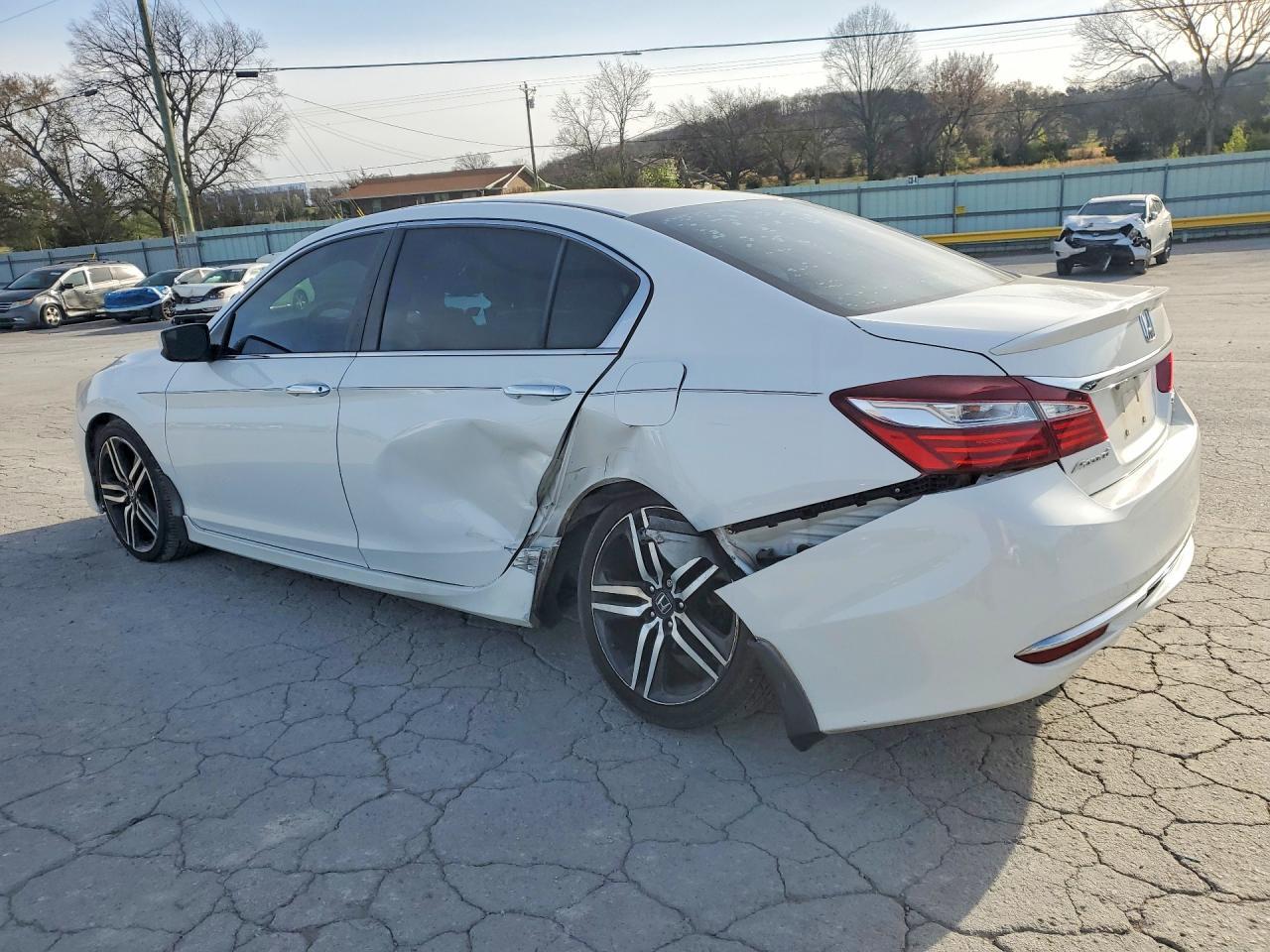 2016 HONDA ACCORD