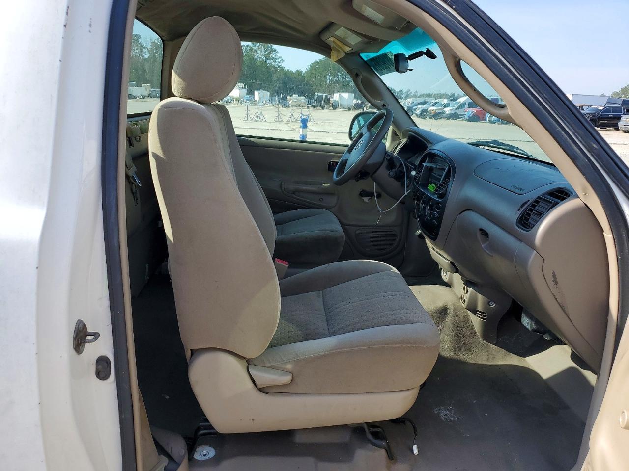 2005 TOYOTA TUNDRA