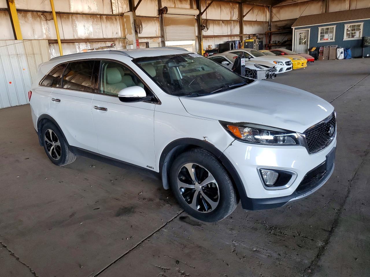 2016 KIA SORENTO