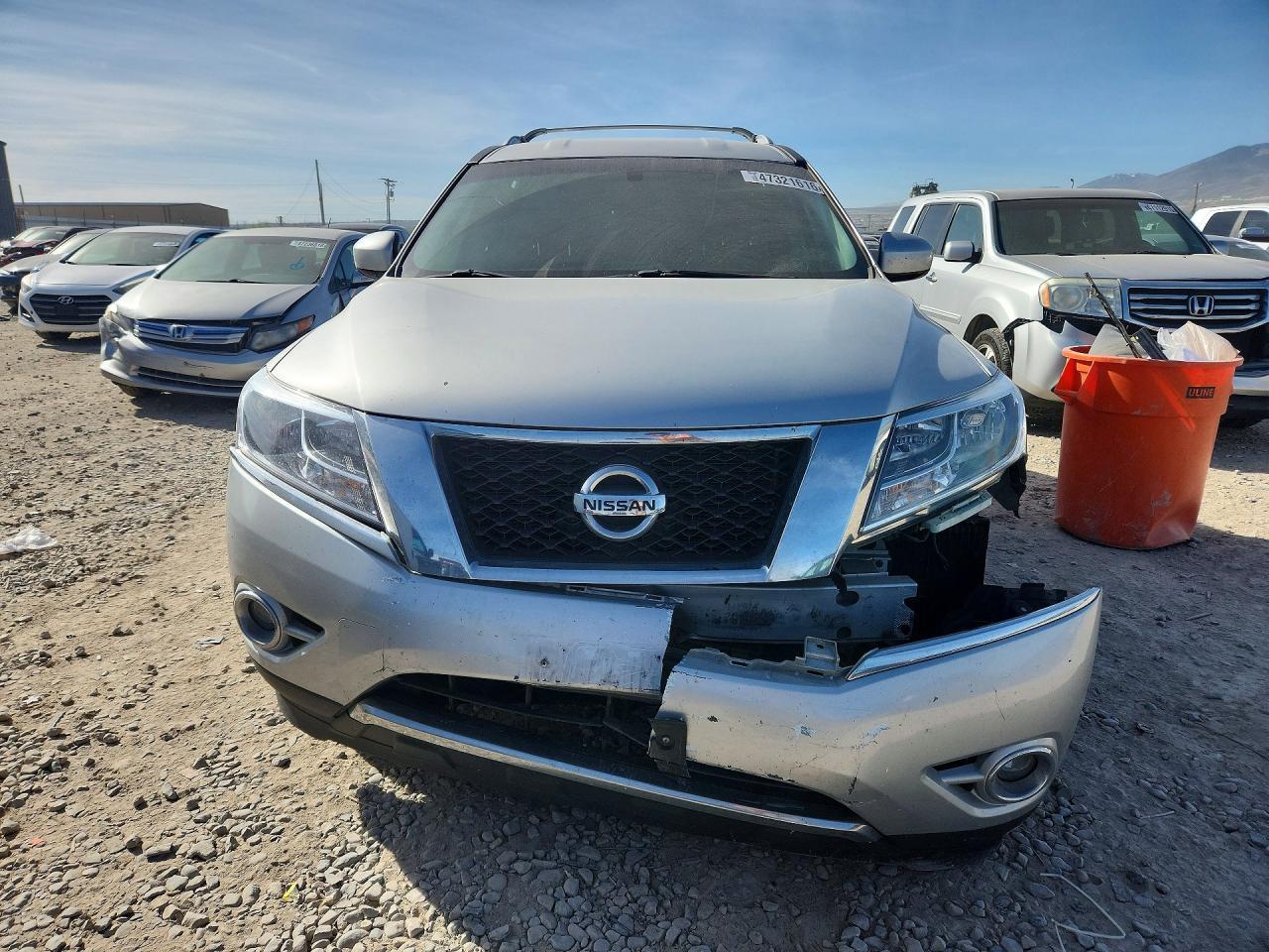2015 NISSAN PATHFINDER