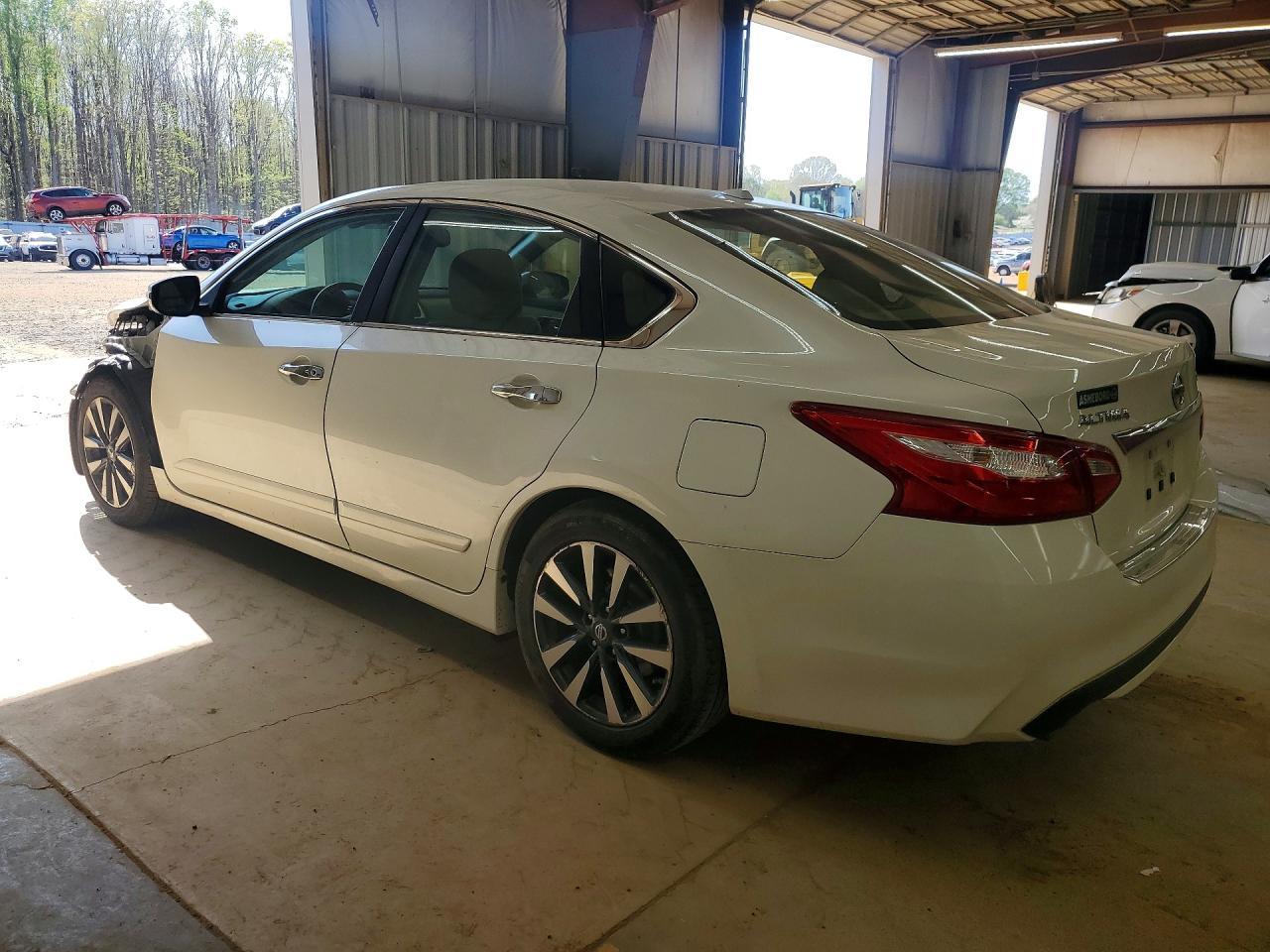 2016 NISSAN ALTIMA
