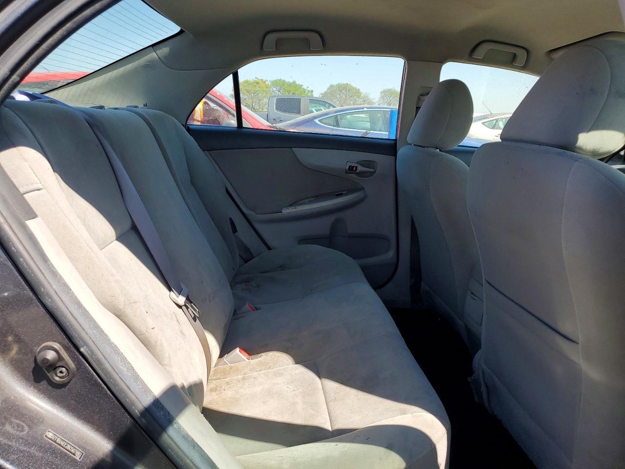 2011 TOYOTA COROLLA
