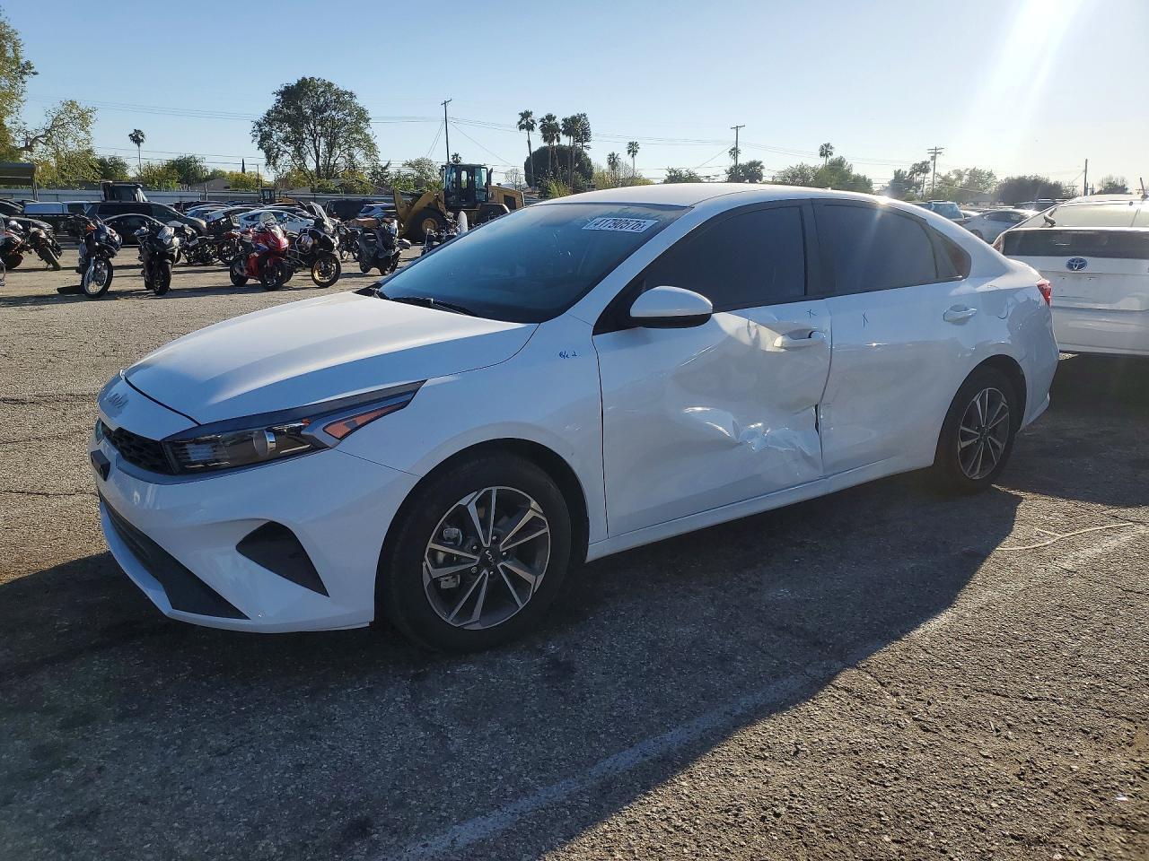 2024 KIA FORTE