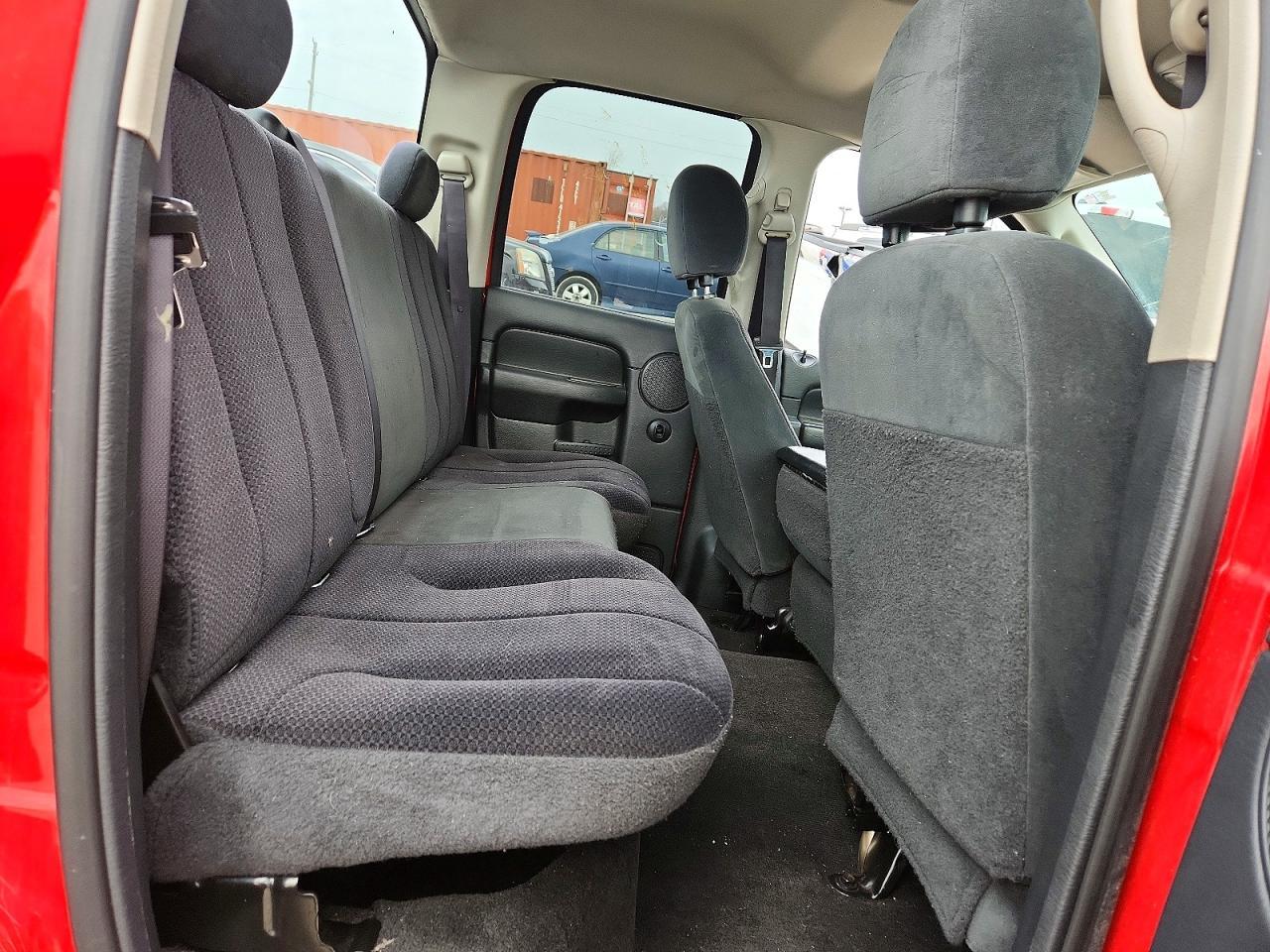 2004 DODGE RAM 1500