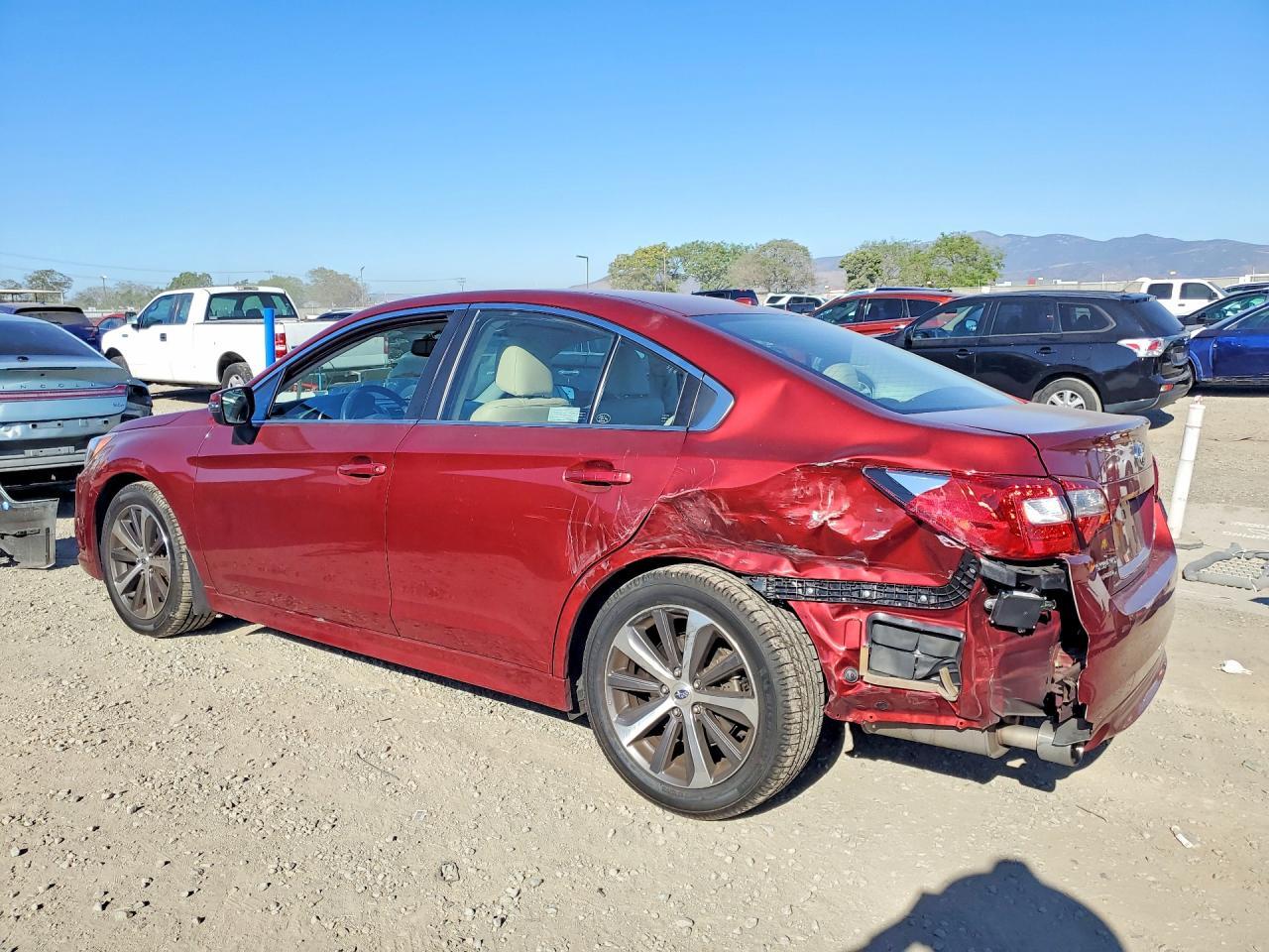 2015 SUBARU Legacy