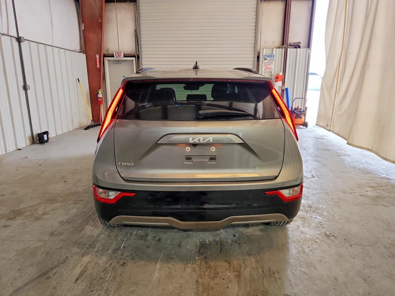 2024 KIA Niro