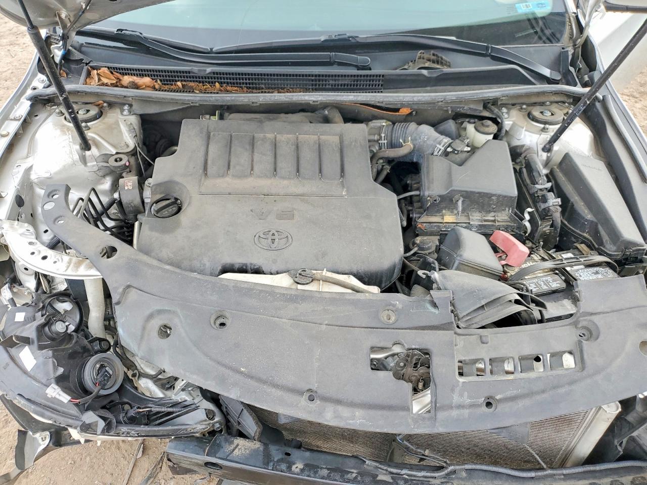 2013 TOYOTA Avalon