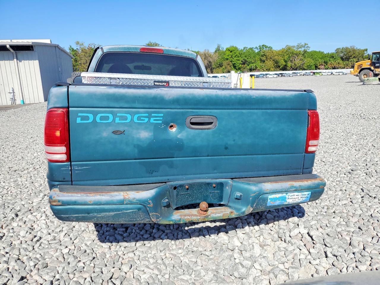 1997 DODGE Dakota