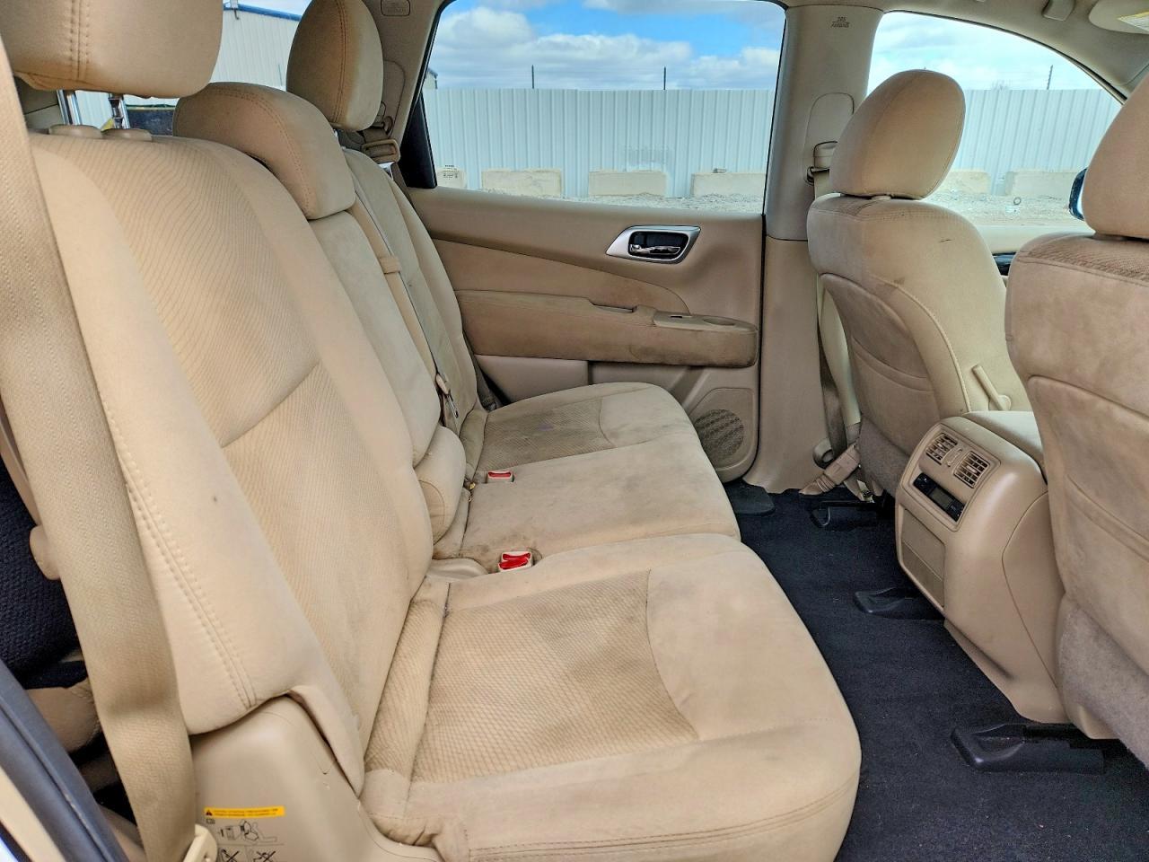 2016 NISSAN PATHFINDER