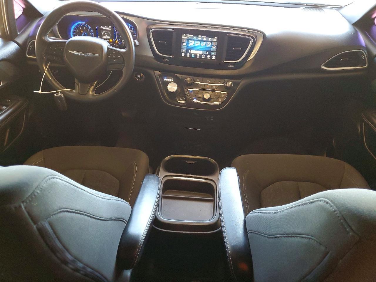 2020 CHRYSLER Pacifica