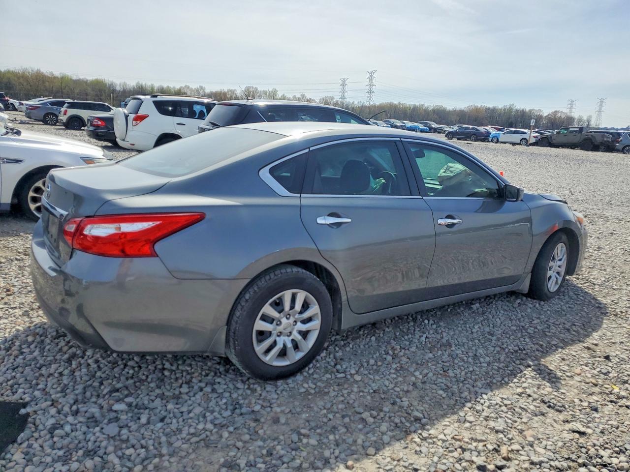 2017 NISSAN ALTIMA