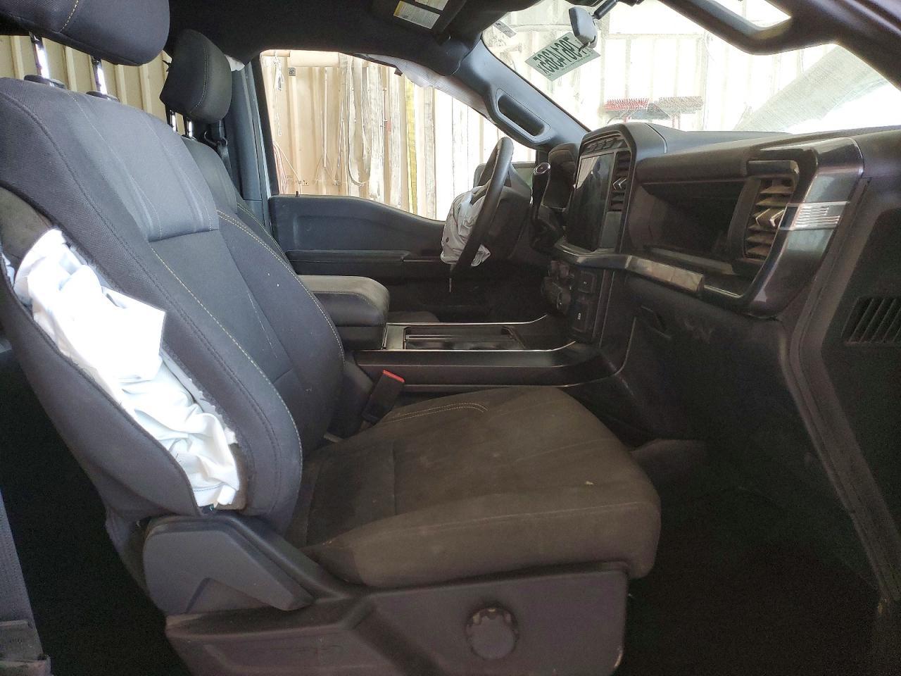 2024 FORD F-150 Lightning