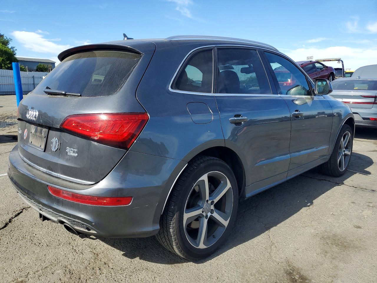 2017 AUDI Q5