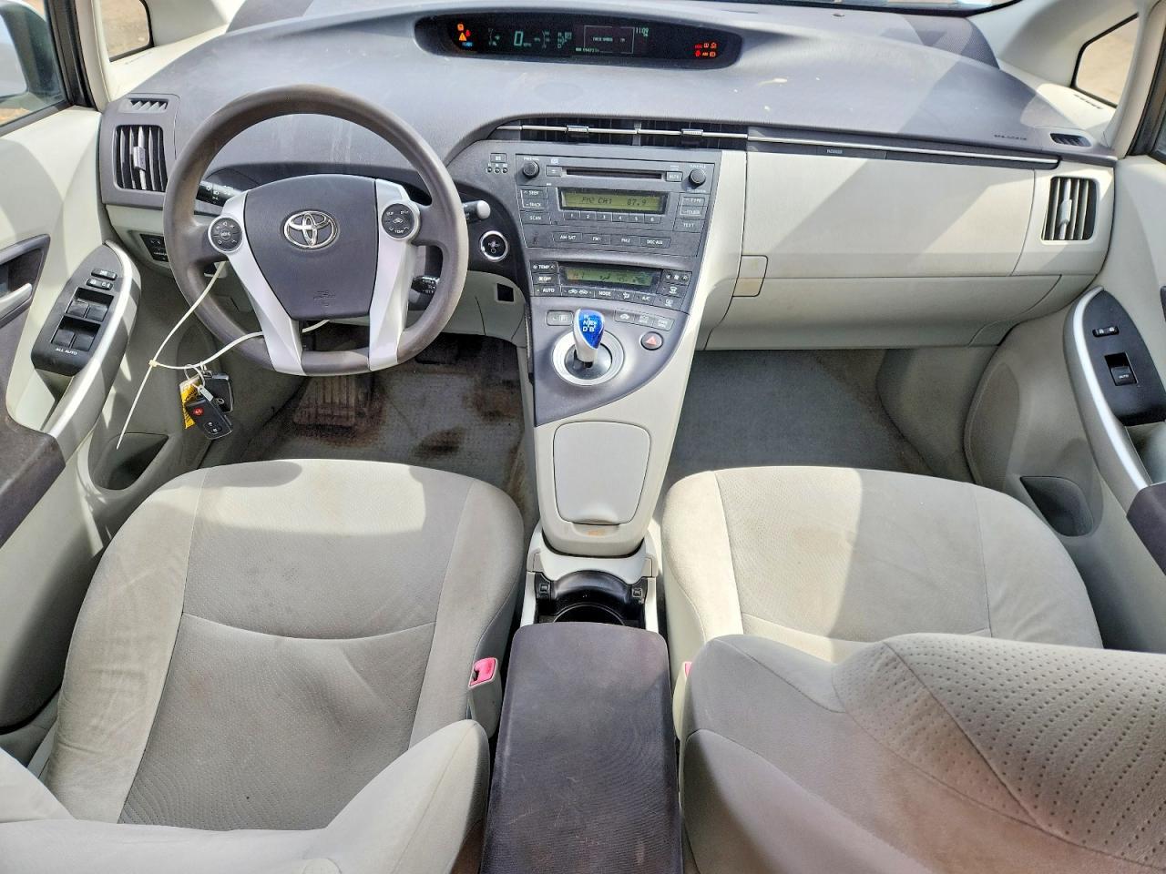 2011 TOYOTA PRIUS