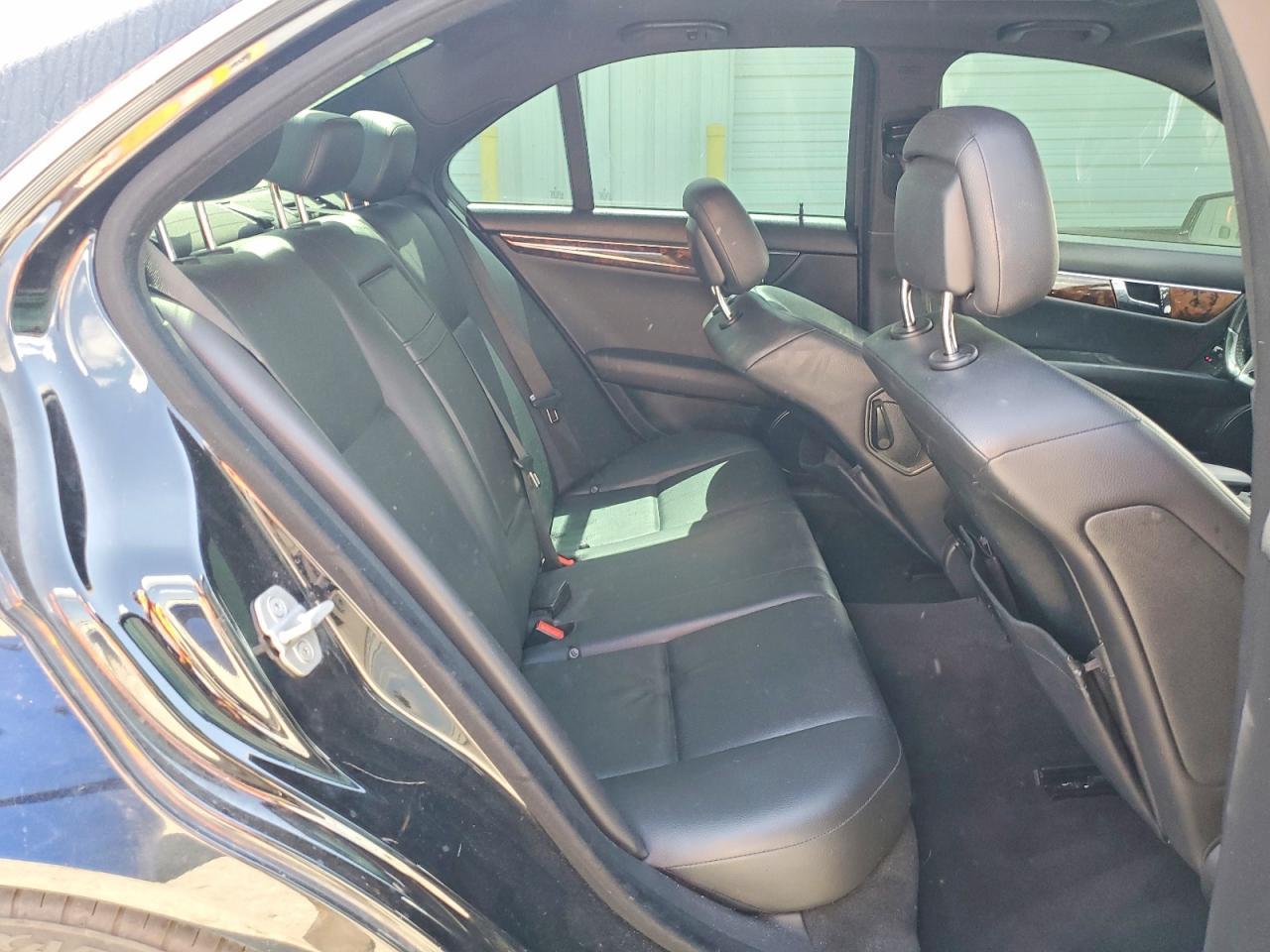 2012 MERCEDES-BENZ C-CLASS