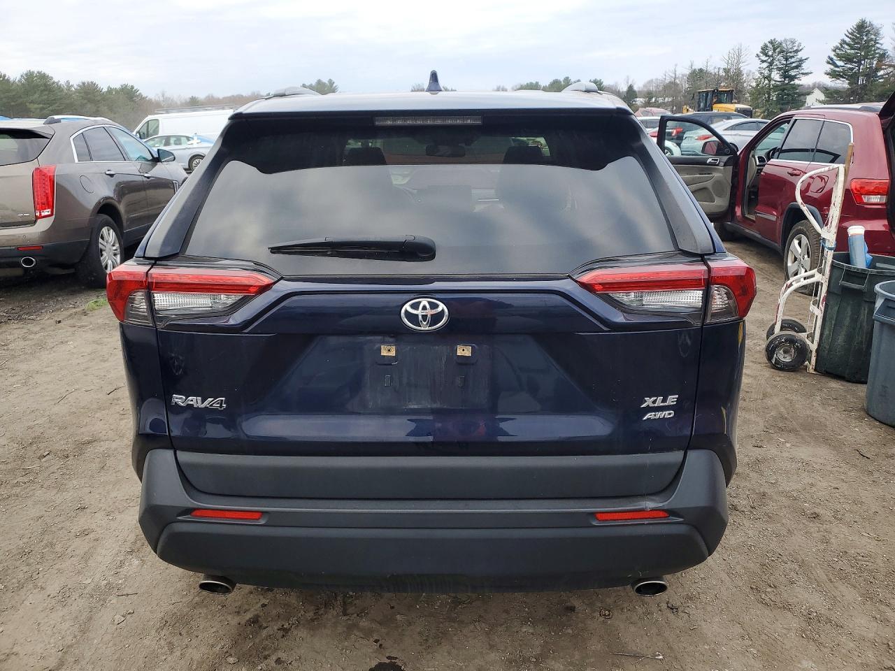 2021 TOYOTA RAV4