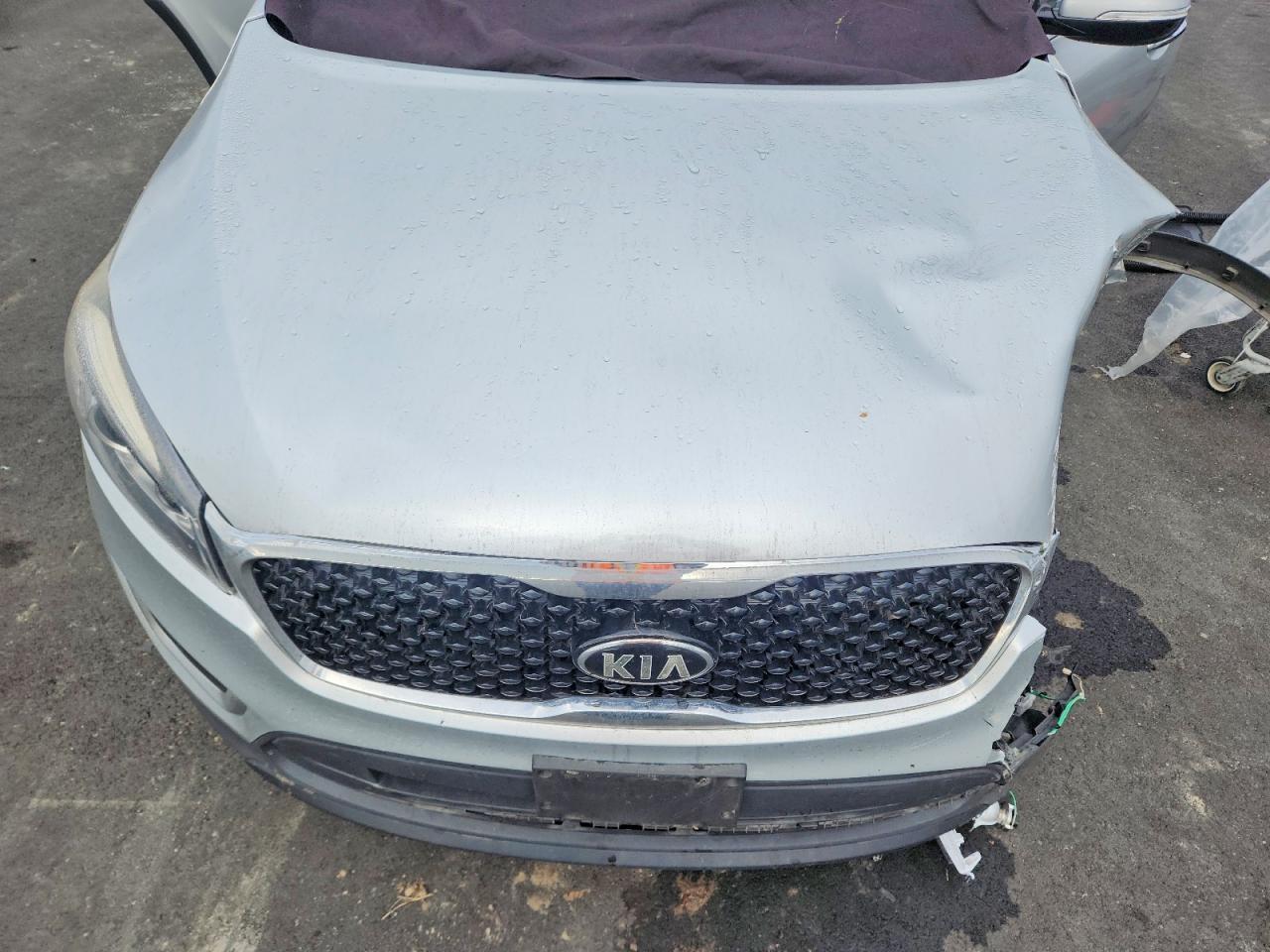 2017 KIA SORENTO