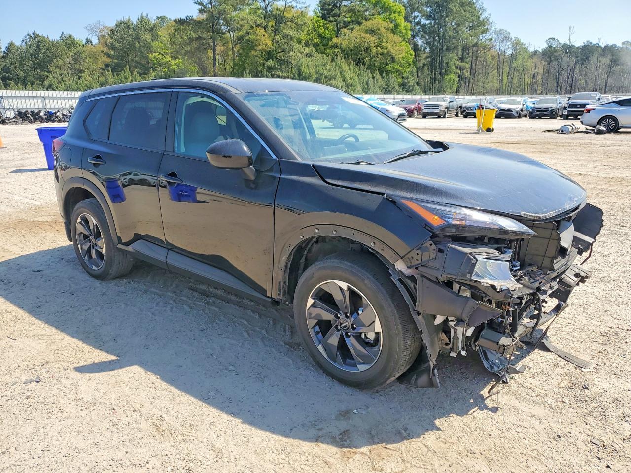 2025 NISSAN ROGUE