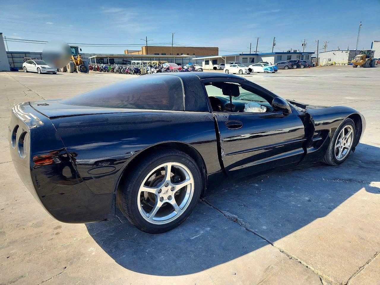 2000 CHEVROLET CORVETTE
