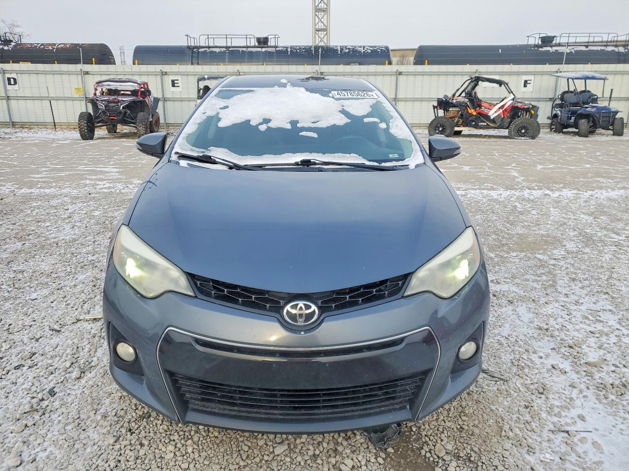 2015 TOYOTA COROLLA