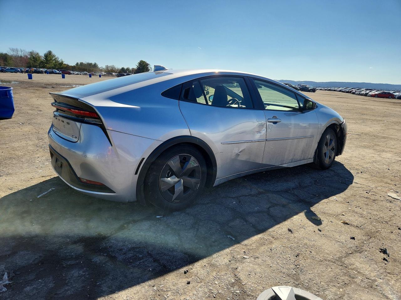 2024 TOYOTA PRIUS