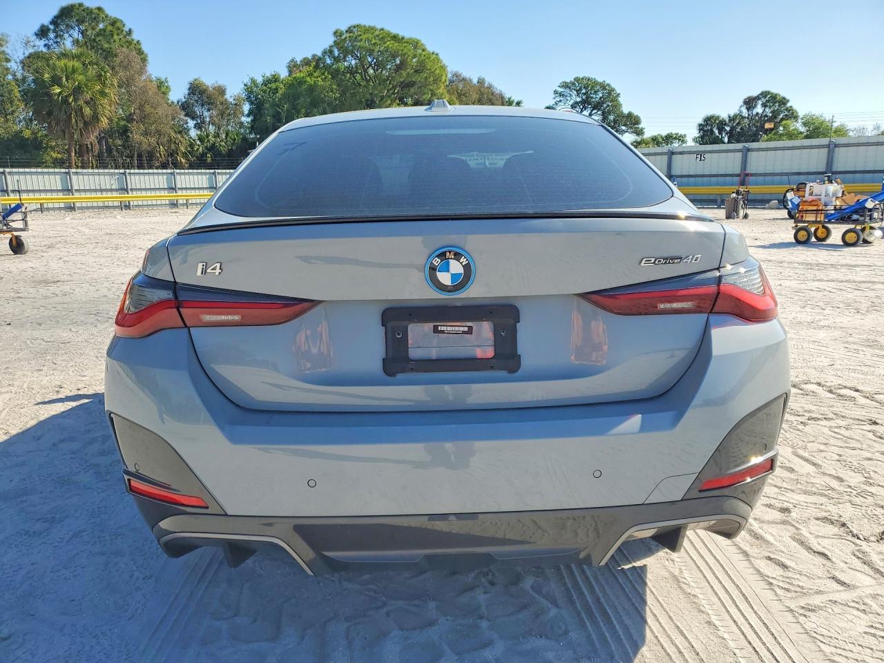 2023 BMW i4