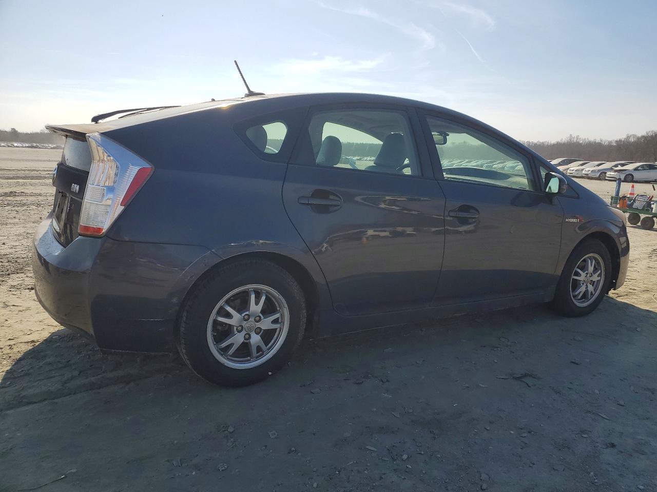 2010 TOYOTA PRIUS
