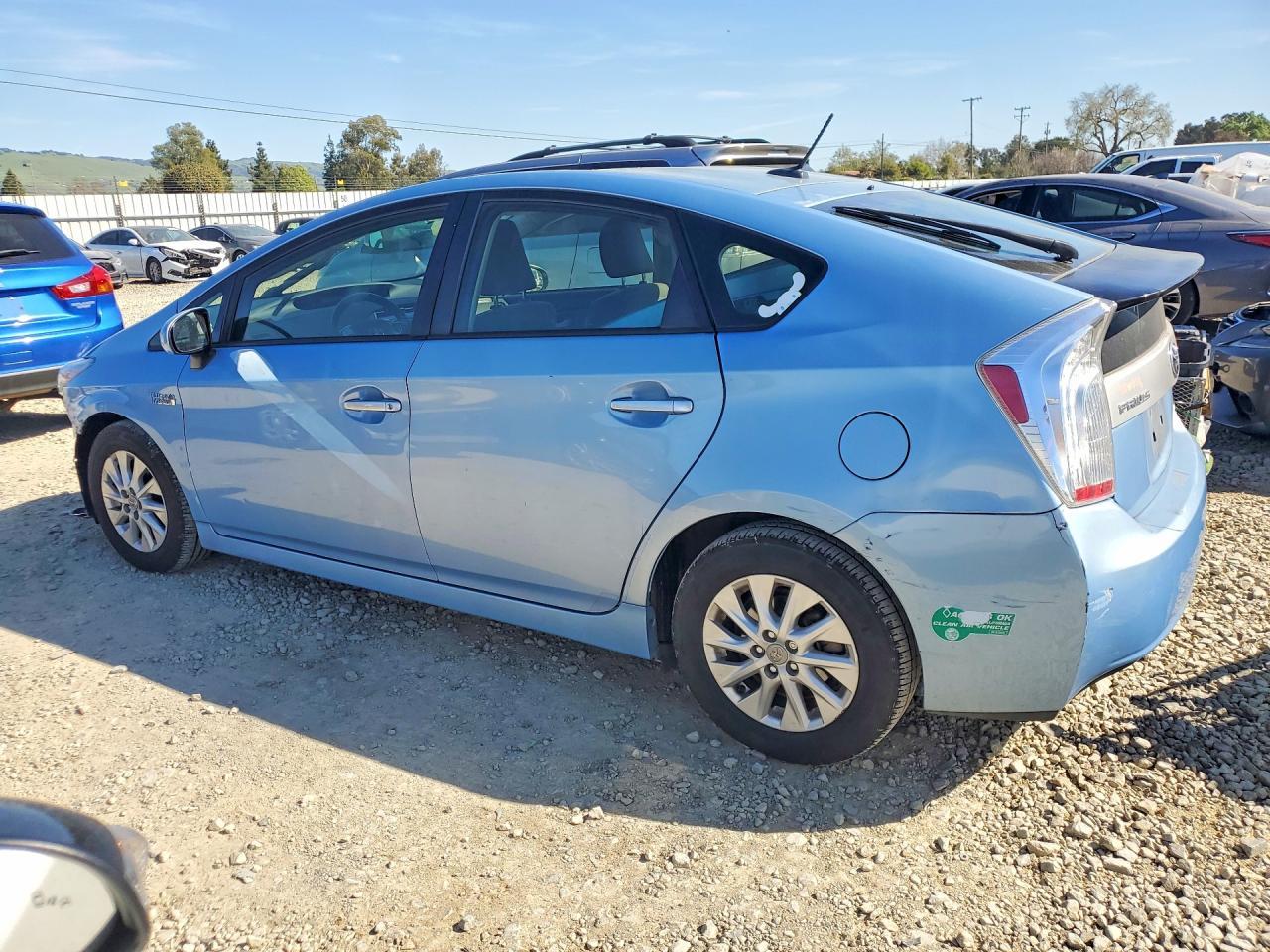 2014 TOYOTA Prius Plug-In