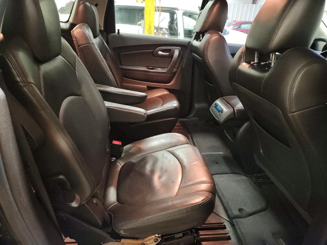 2010 CHEVROLET TRAVERSE