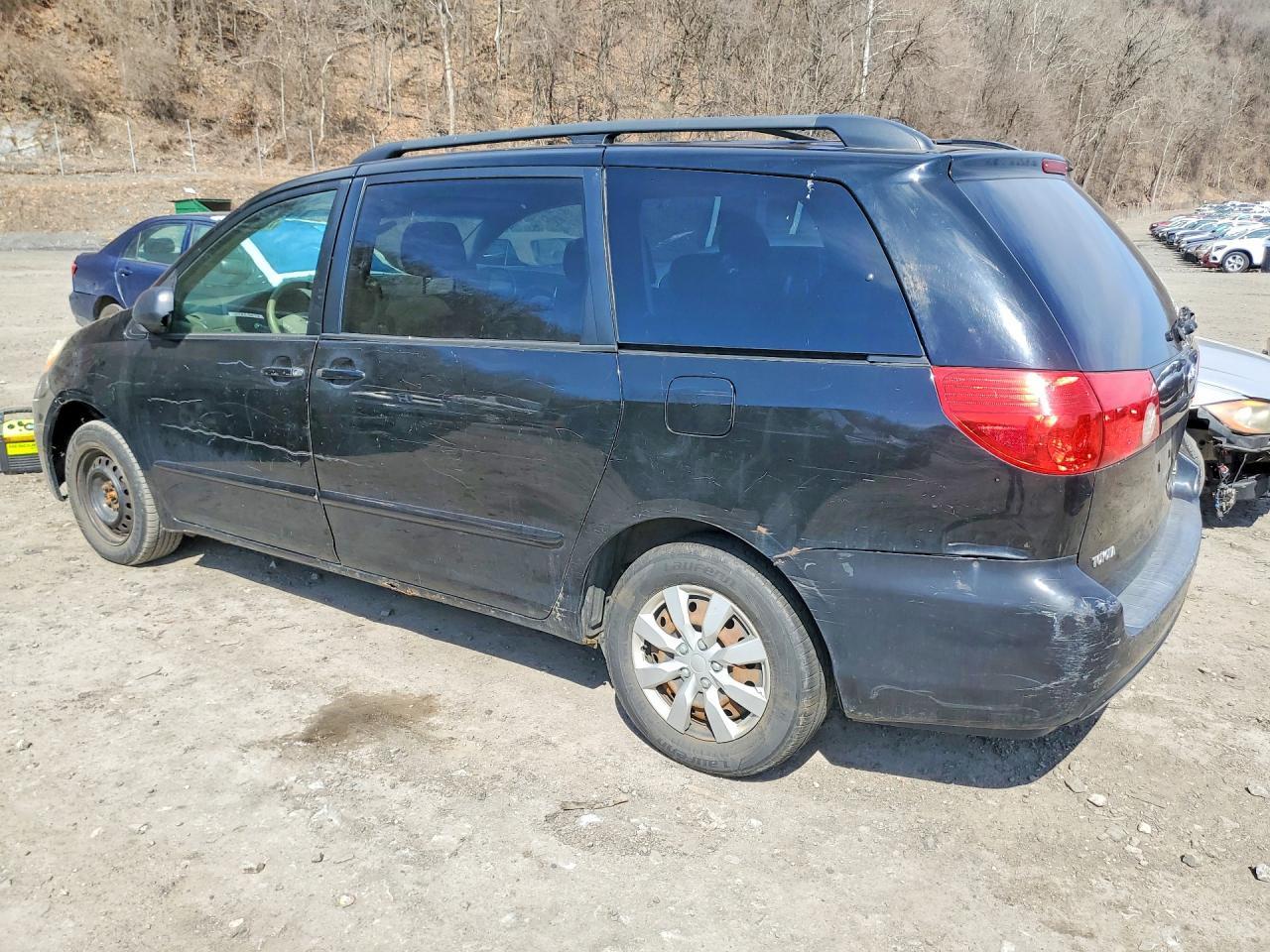 2008 TOYOTA SIENNA