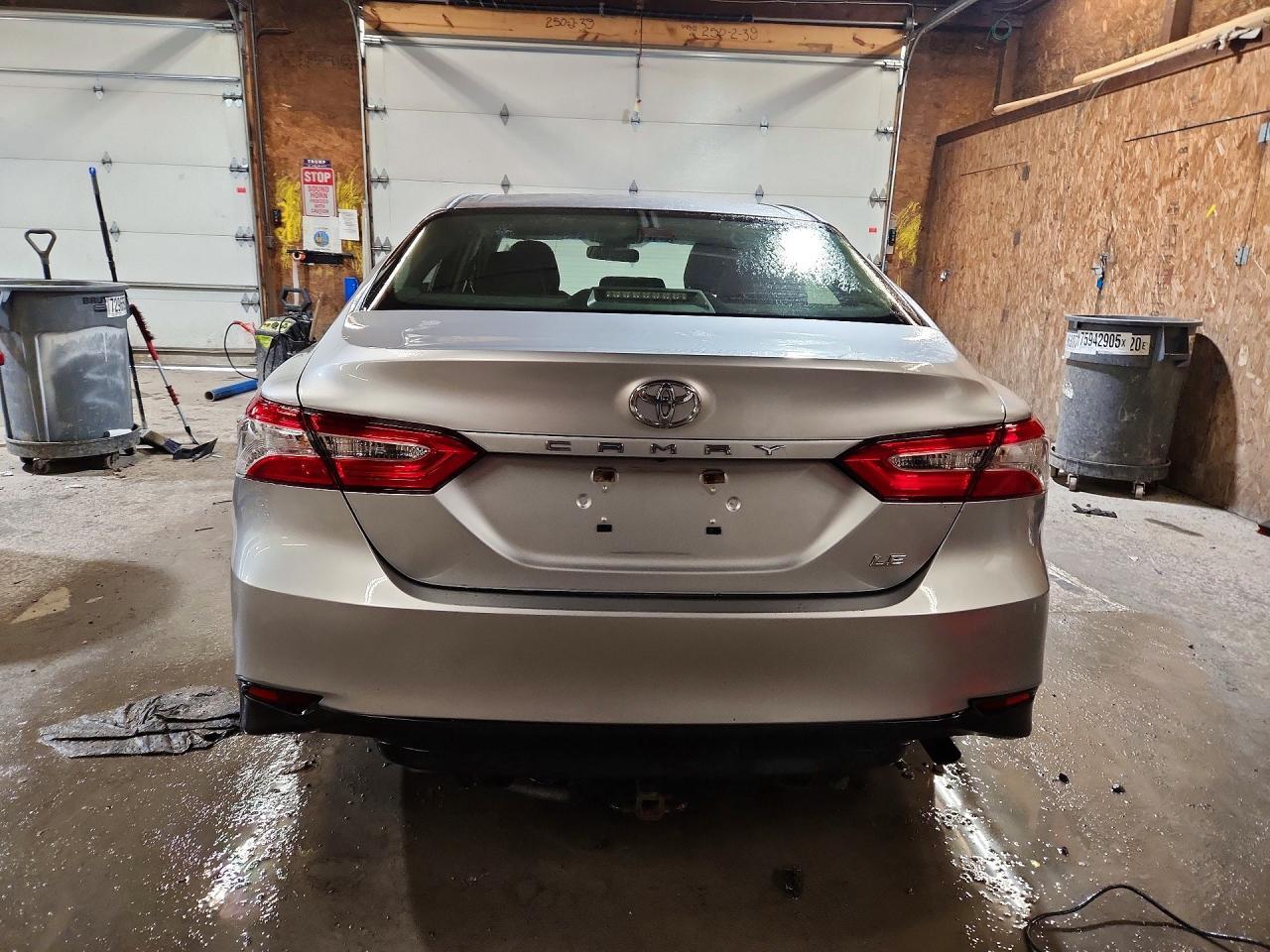 2018 TOYOTA CAMRY