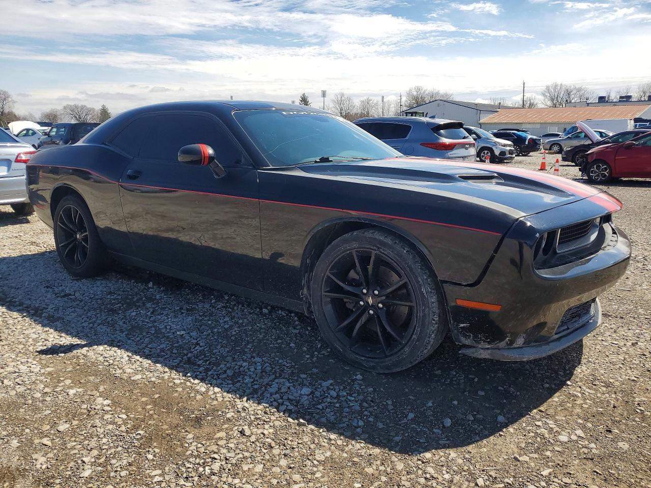 2017 DODGE Challenger