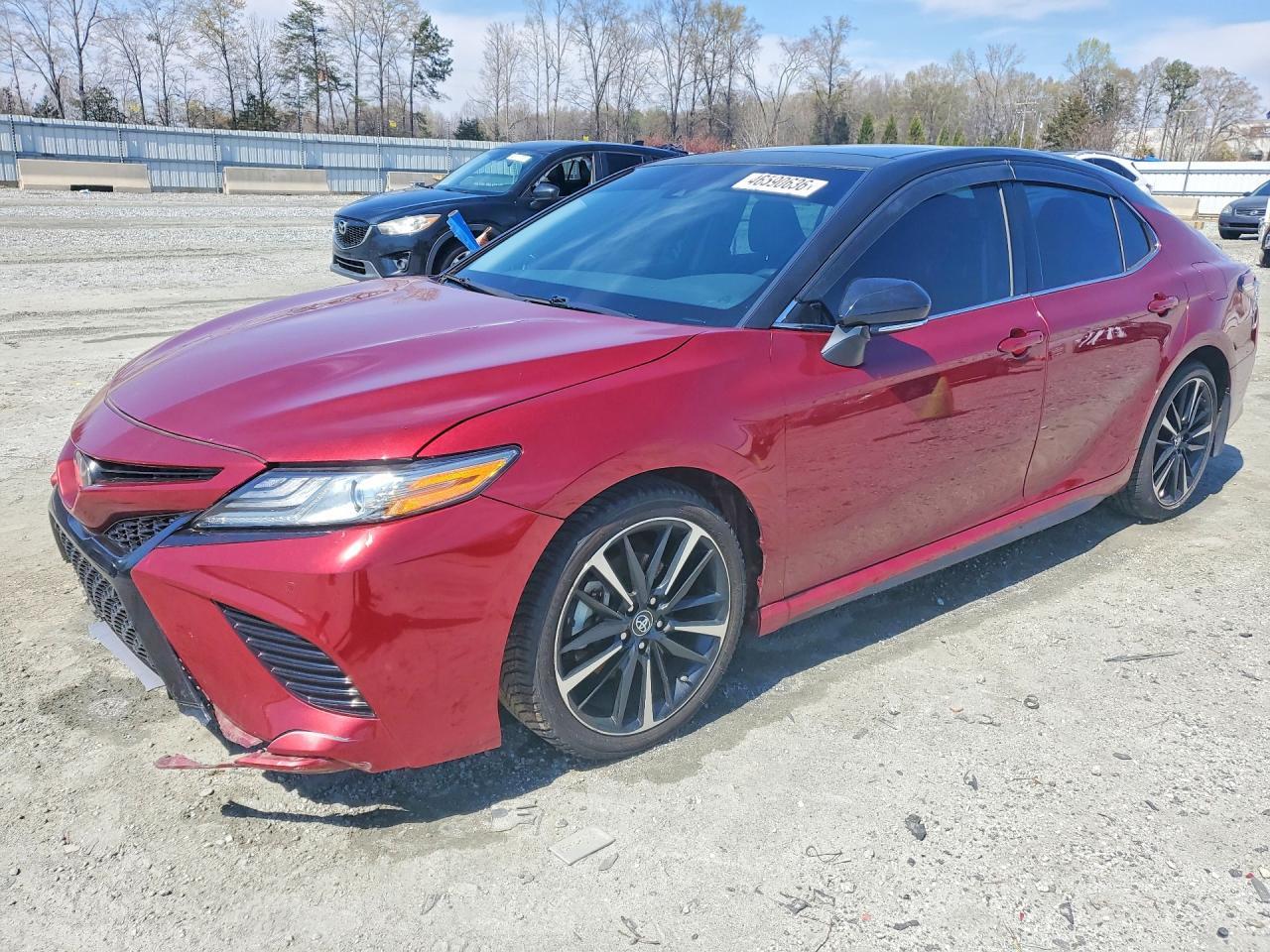 2018 TOYOTA CAMRY